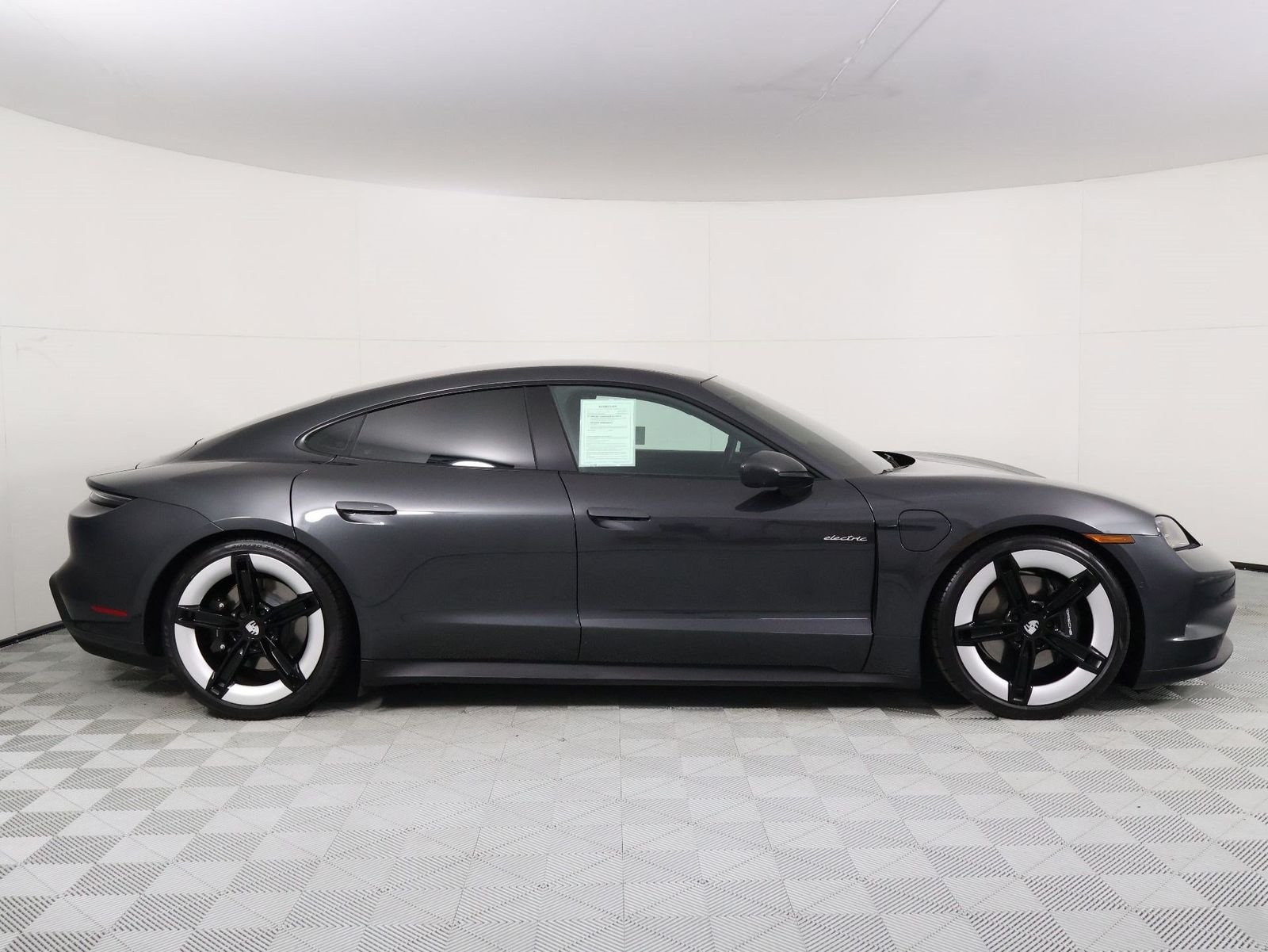 Certified Used 2025 Volcano Gray Metallic Porsche  image 8