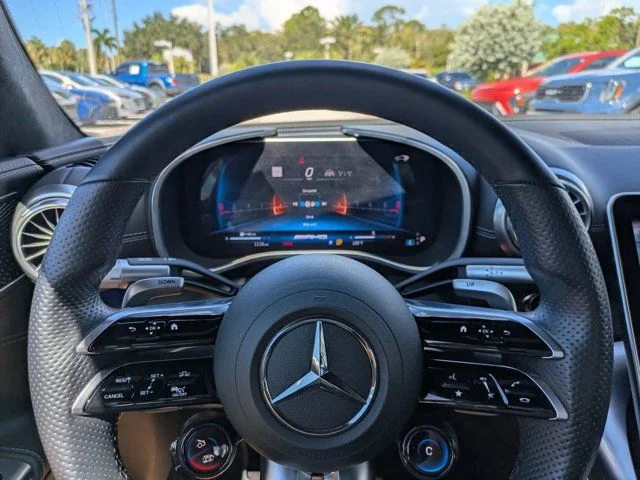 Used 2022  Mercedes-Benz SL 55 AMG® image 25