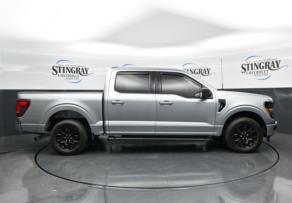 Used 2024 Silver Ford XLT image 8