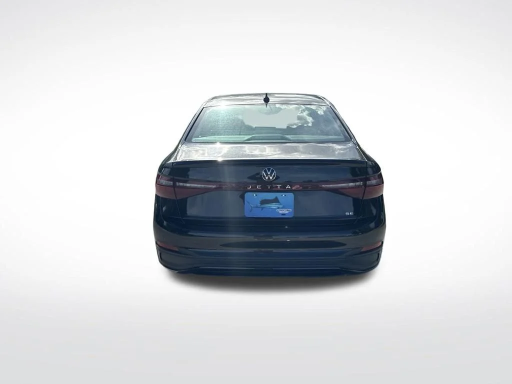 Used 2025 Deep Black Pearl Effect Volkswagen 1.5T SE image 7