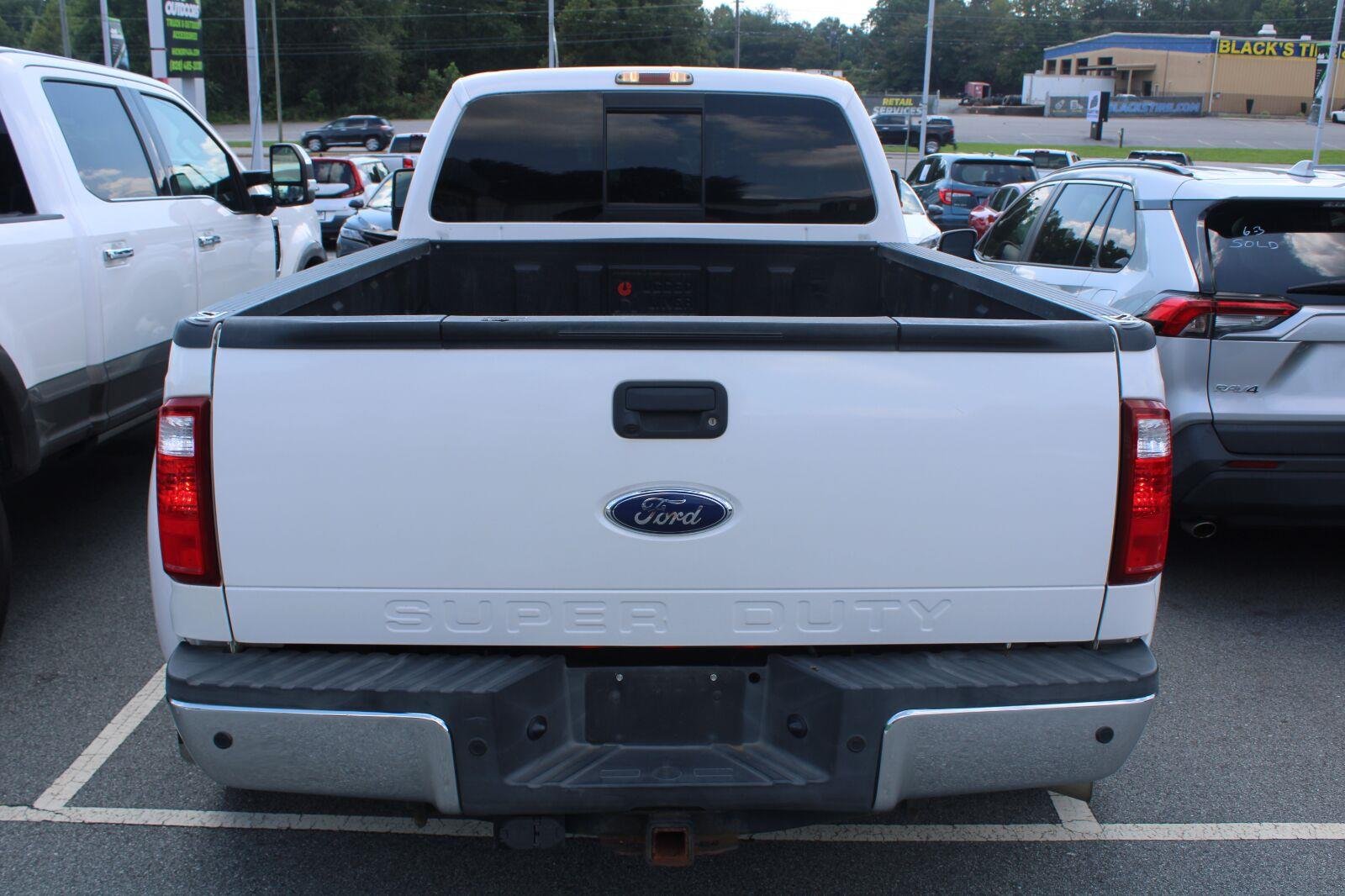 Used 2012 White Platinum Metallic Tri-Coat Ford Lariat image 7