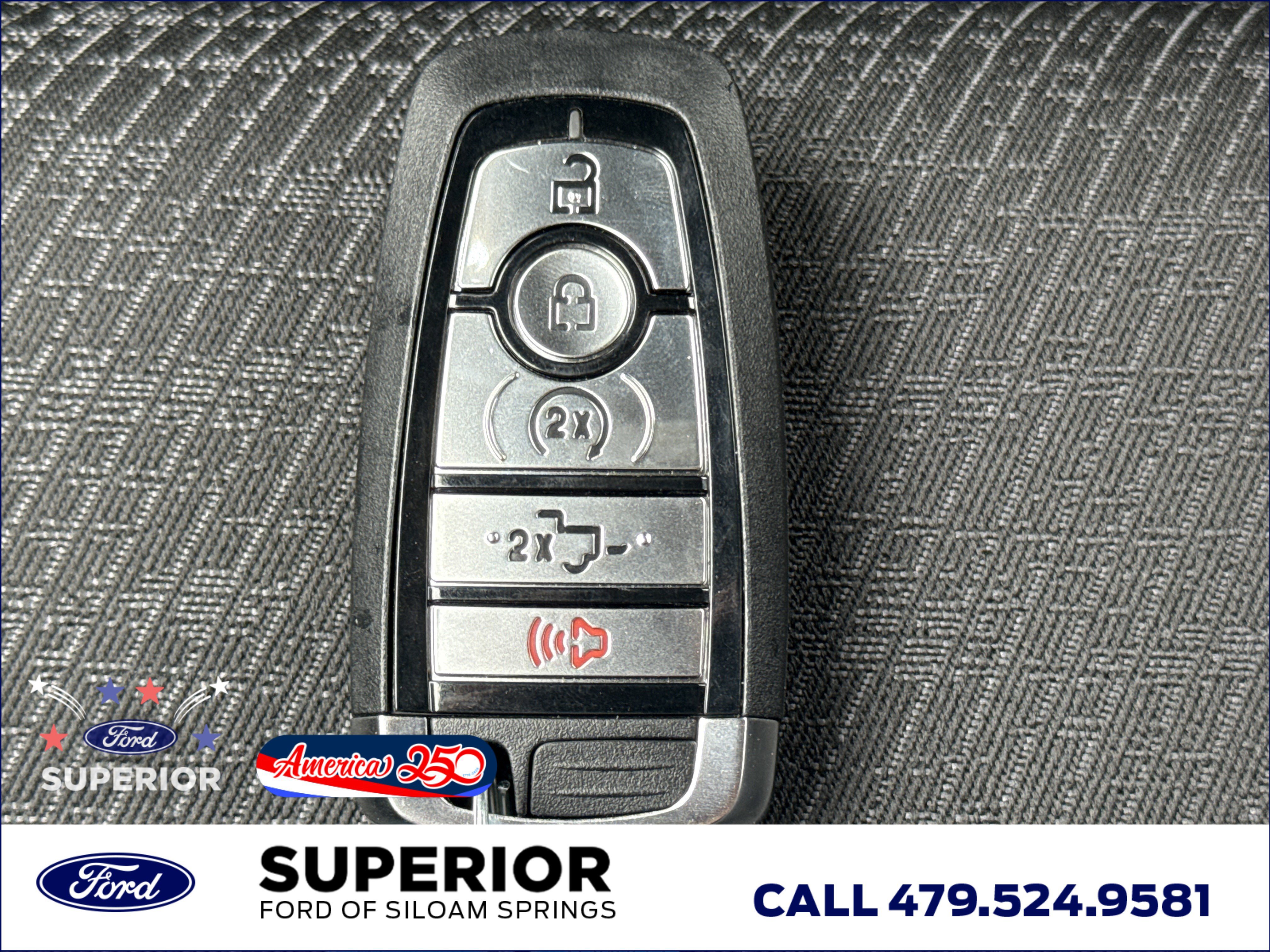 New 2026 Oxford White Ford XLT 4WD SuperCrew image 25