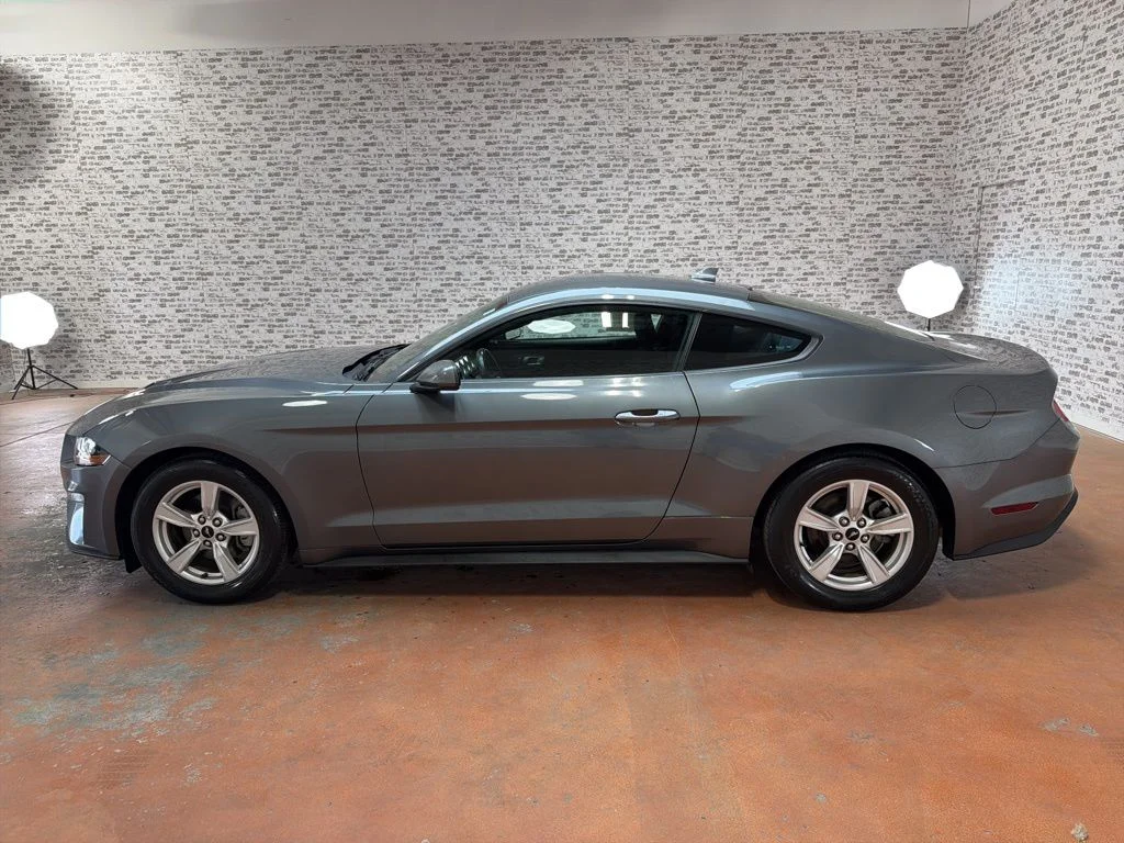 Used 2022 Gray Metallic Ford EcoBoost image 4