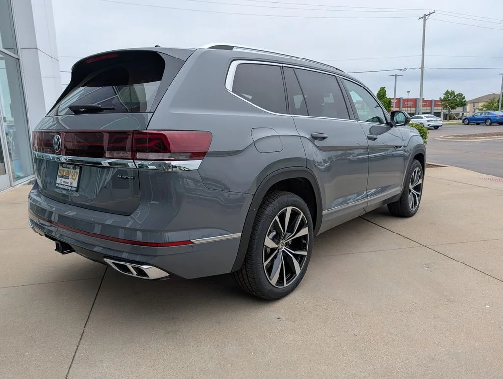 New 2026 Gray Volkswagen 2.0T SEL Premium R-Line image 4