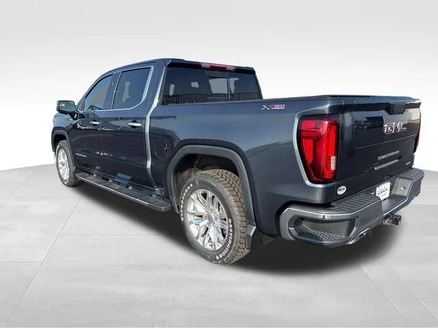 Used 2019 DARK SKY METALLIC GMC SLT image 3
