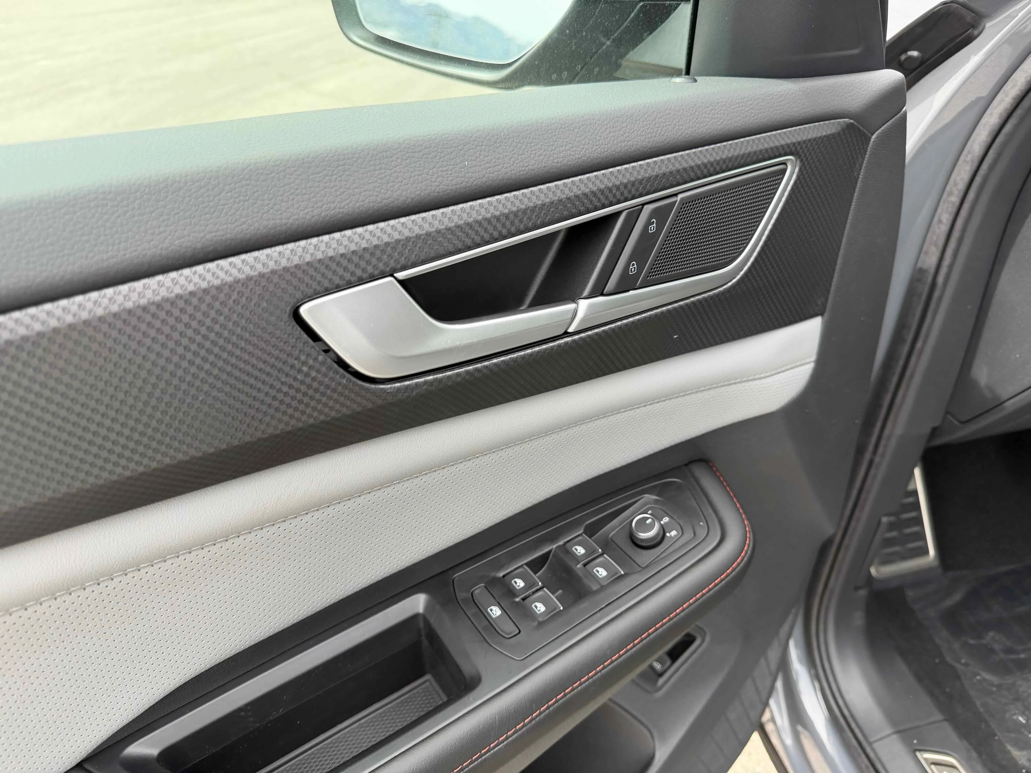 New 2026 Gray Volkswagen 2.0T Peak Edition image 16