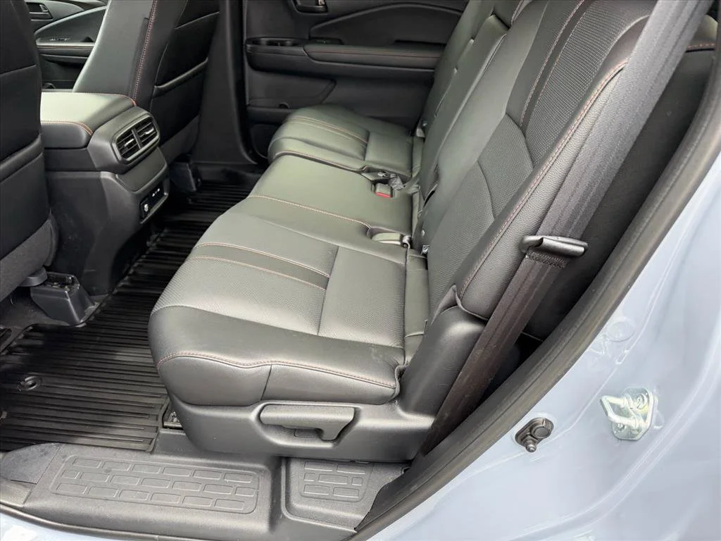Used 2025  Honda TrailSport image 10