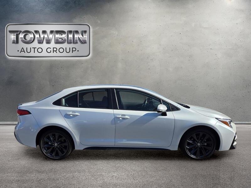 Used 2025 Beige Toyota SE image 3