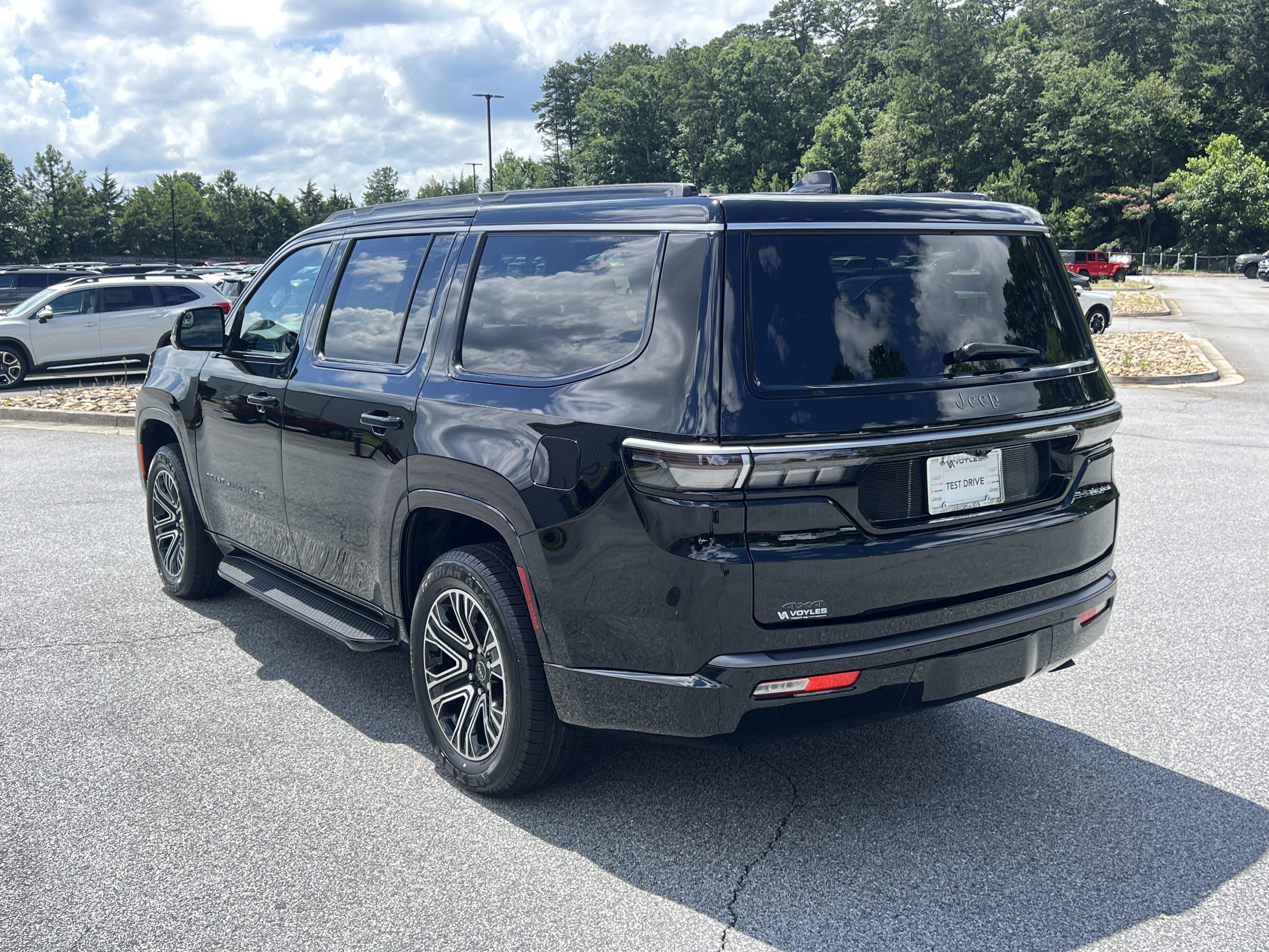 New 2026 High Gloss Black Jeep Limited image 6