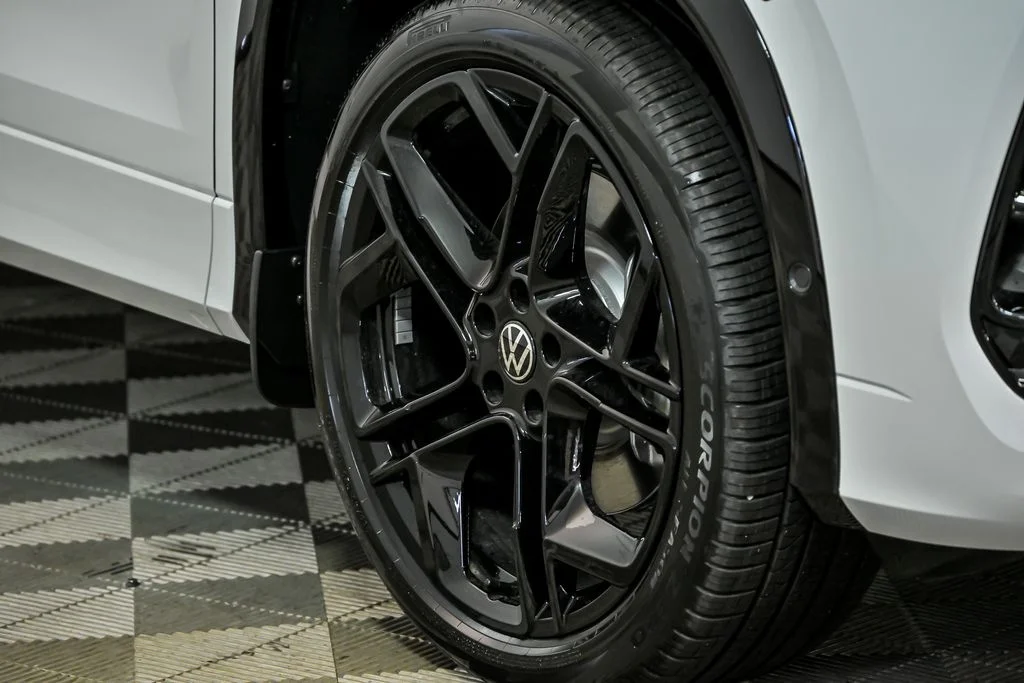 Certified Used 2026 White Volkswagen 2.0T SE R-Line Black image 3