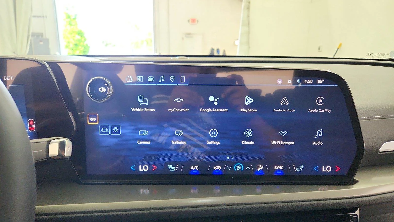 2026 Chevrolet Traverse LT - Photo 16