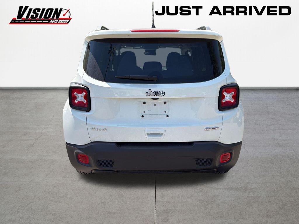 Used 2021 White Jeep Latitude image 6