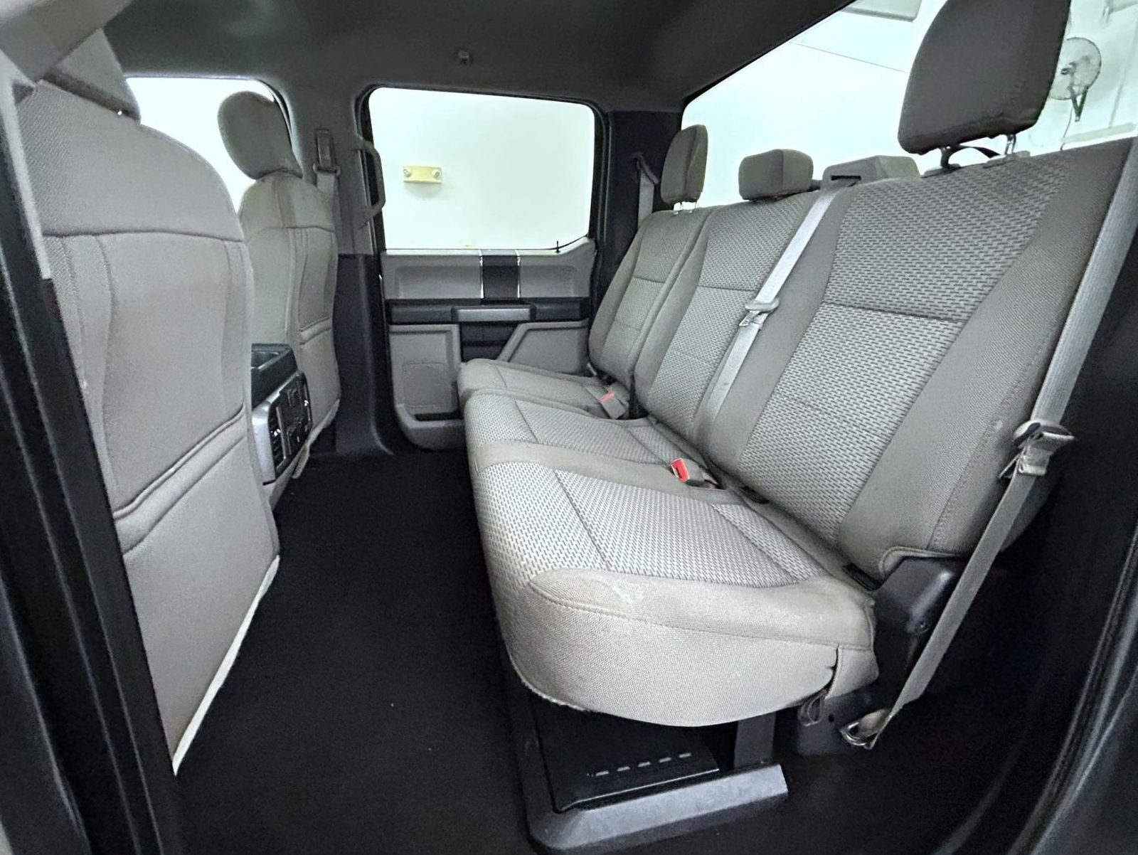 Used 2019 Gray Ford XLT image 19