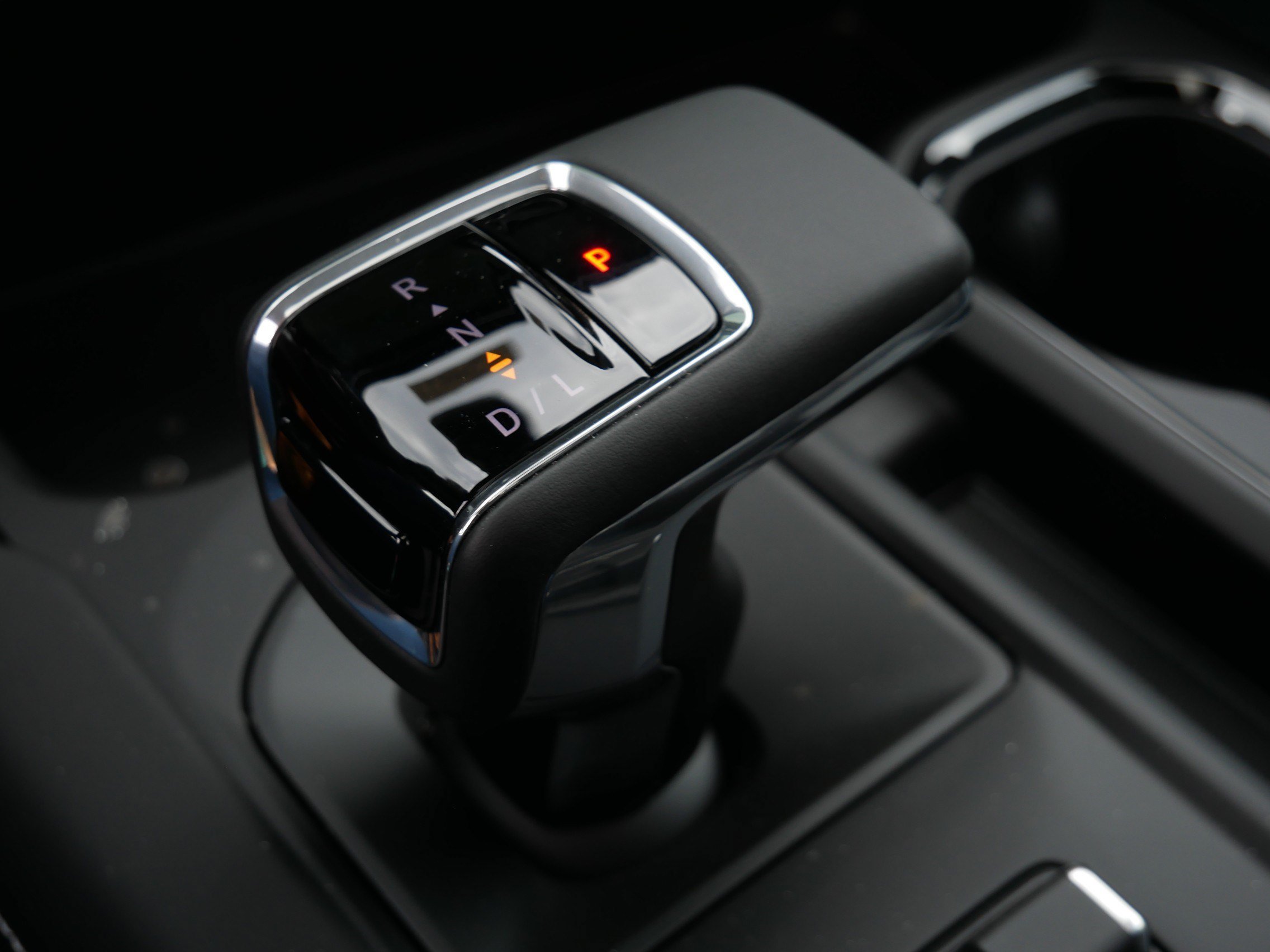2026 GMC Sierra 1500 AT4X - Photo 9