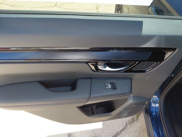 2026 Honda CR-V Sport Touring - Photo 31