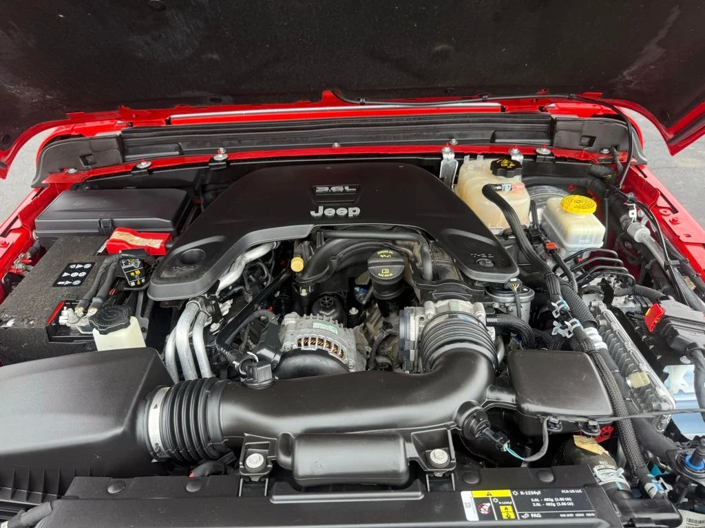 Certified Used 2019 Red Jeep Sport S image 52