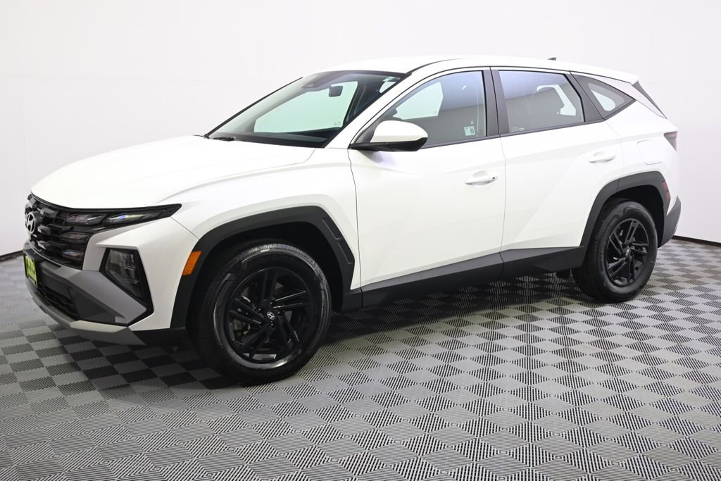 Certified 2025 Hyundai Tucson SE with VIN 3KMJACDEXSE020756 for sale in St. Louis Park, Minnesota