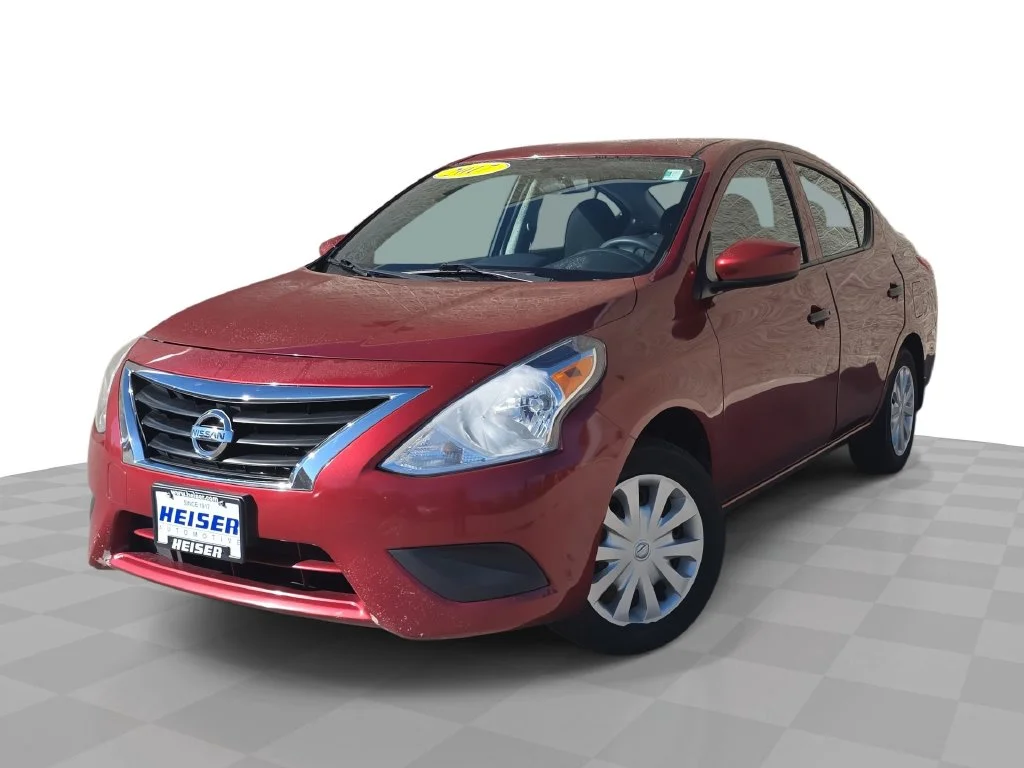 2017 Nissan Versa Sedan S Plus
