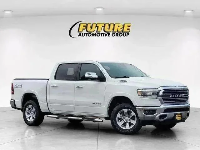 2020 RAM 1500 Laramie 4x4 Crew Cab 5'7's photo