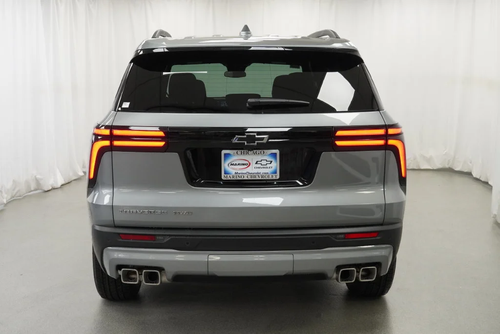 New 2027 Sterling Gray Metallic Chevrolet LT image 35