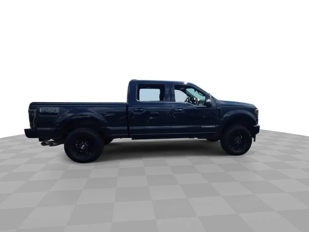 Used 2022 Blue Ford LARIAT image 9
