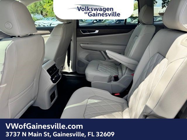 2026 Volkswagen Atlas SEL Premium R-Line - Photo 7