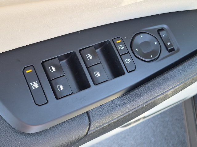Used 2026 Black Kia EX image 13