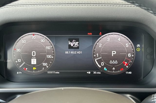 New 2026 Santorini Black Land Rover S image 23