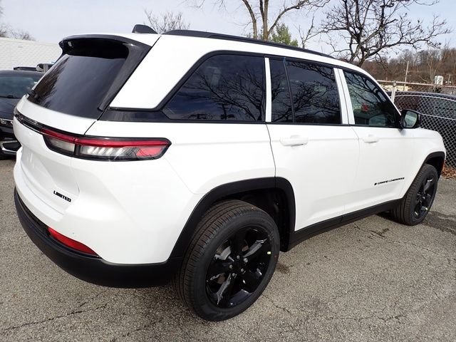 New 2025 Bright White Clear-Coat Exterior Paint Jeep Limited image 7