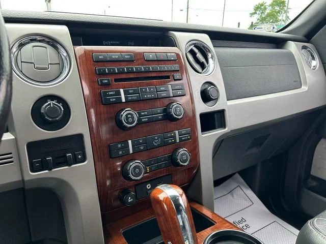 Used 2010  Ford XL image 35