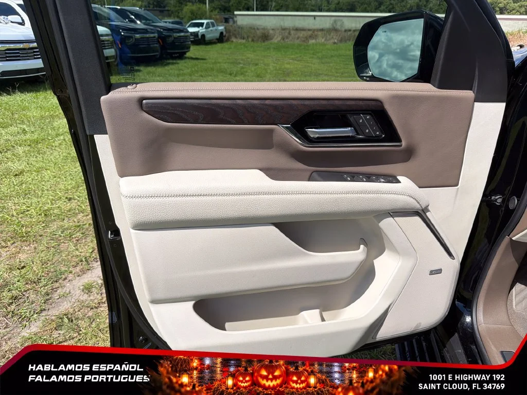 2026 GMC Yukon XL Denali - Photo 12