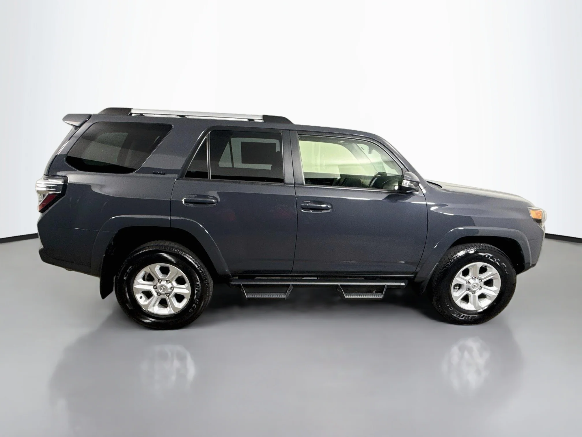 Certified Used 2024 Underground Toyota SR5 Premium image 8
