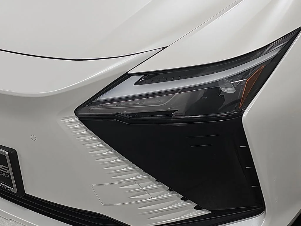 New 2026 Oxygen White Lexus PREMIUM AWD image 30