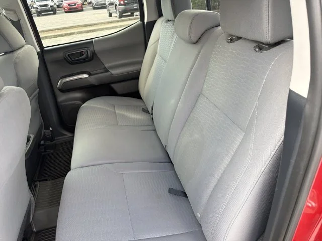 Used 2019 Red Toyota SR5 image 15