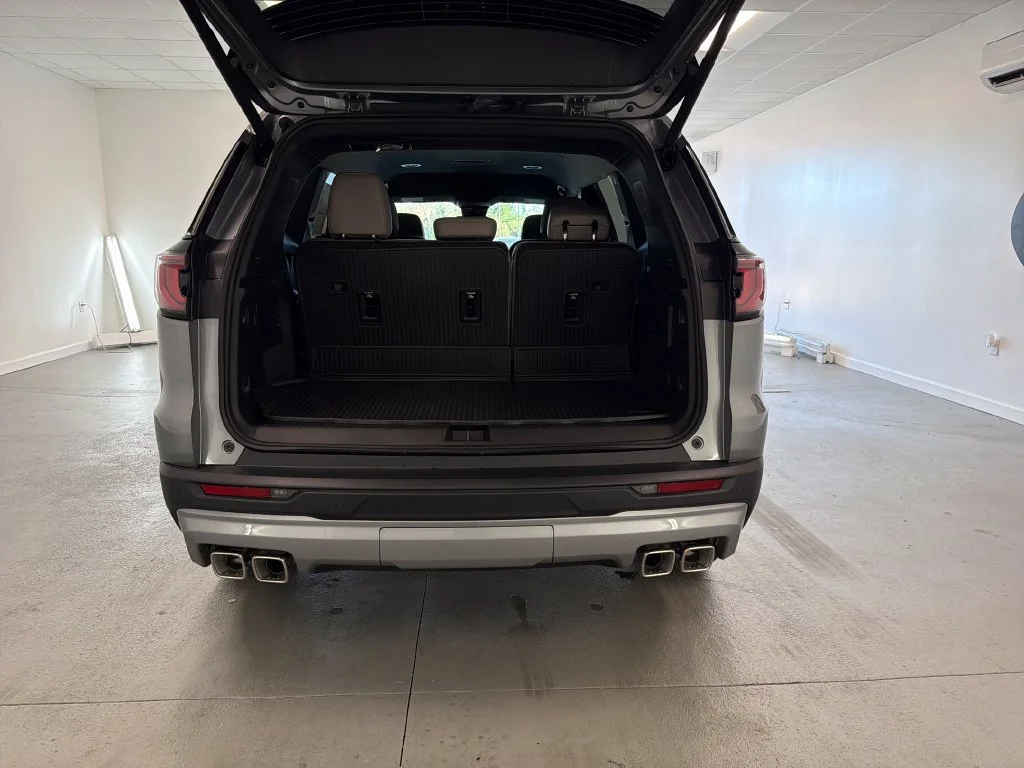 New 2027 Sterling Metallic GMC Elevation image 7