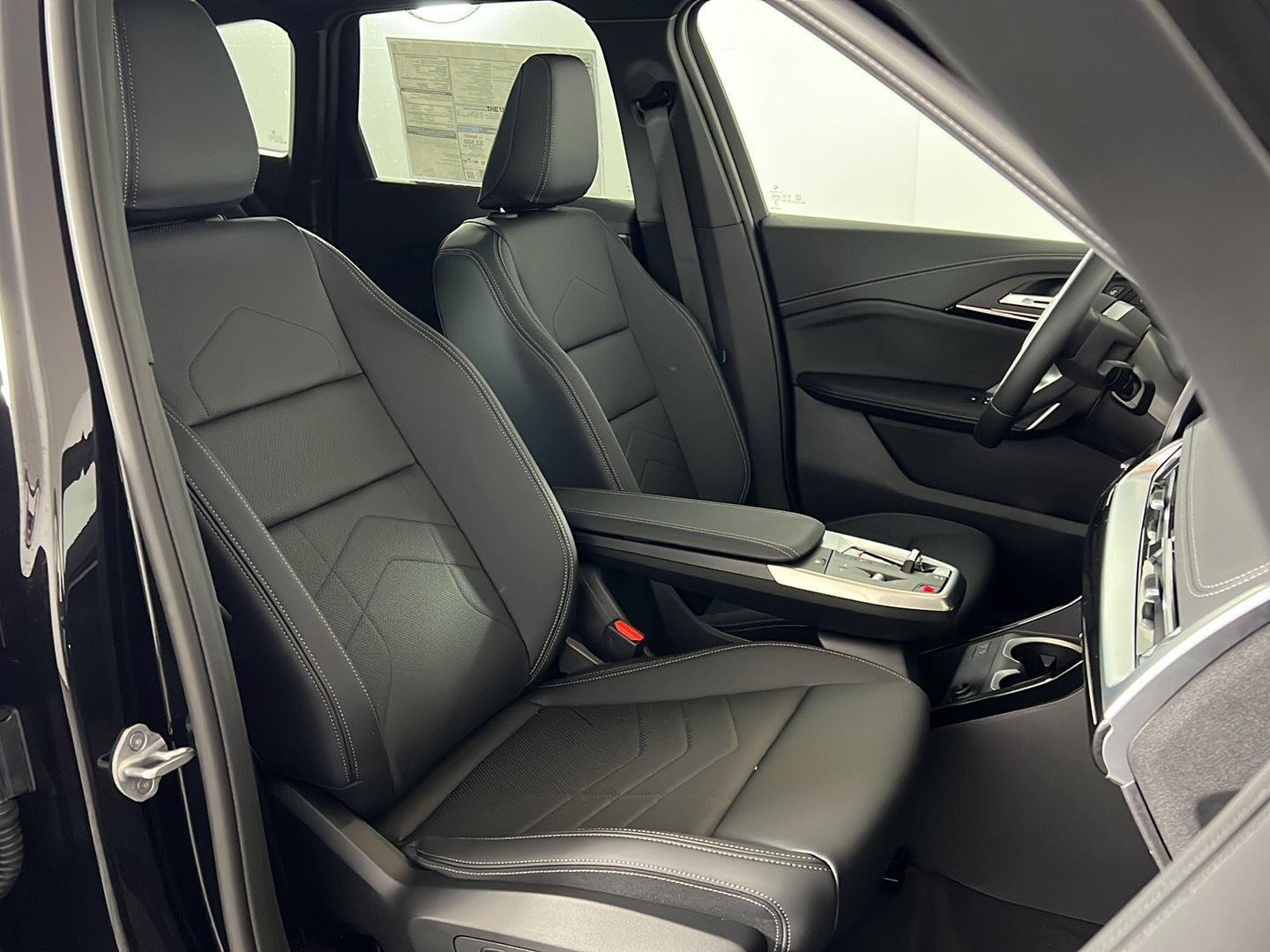 New 2026 Black Sapphire Metallic BMW xDrive28i image 27