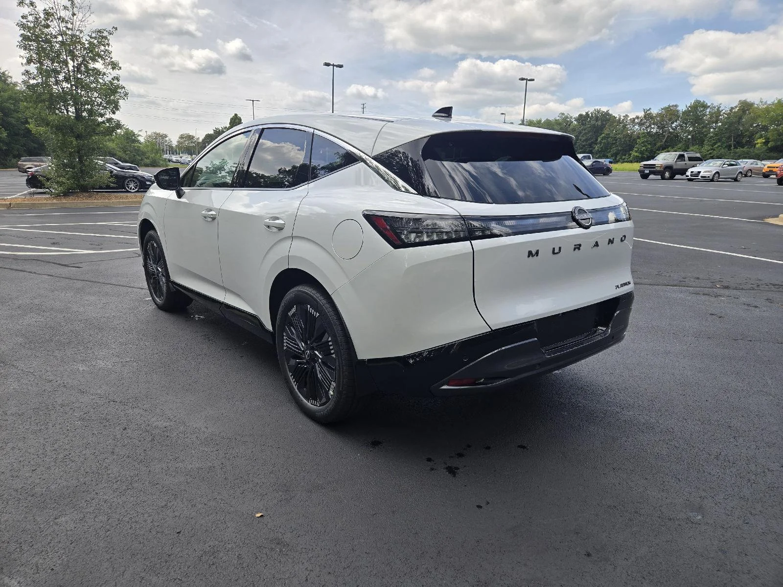 New 2027  NISSAN  image 6