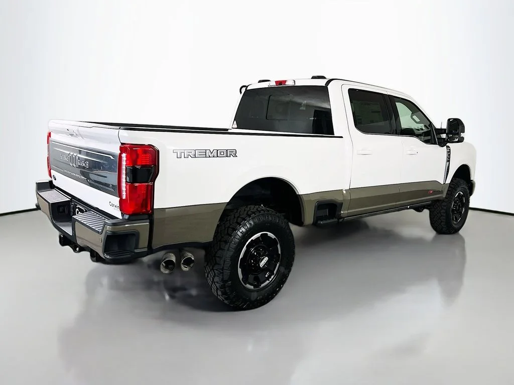 New 2026 White Ford King Ranch image 15