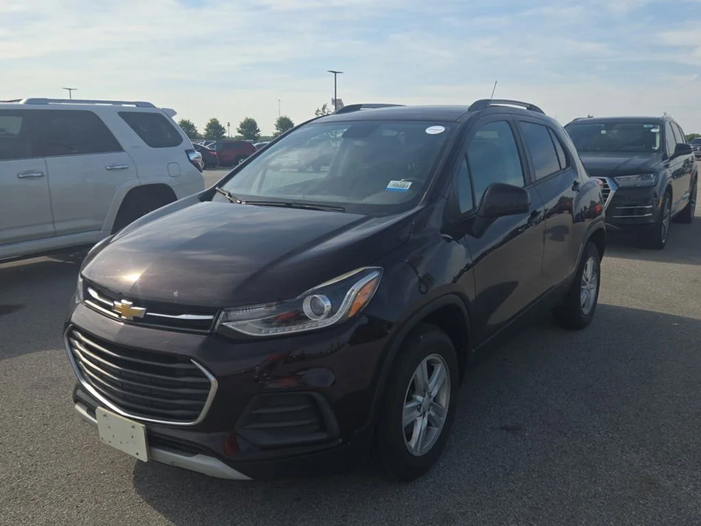 Certified Used 2022 Red Chevrolet LT image 5