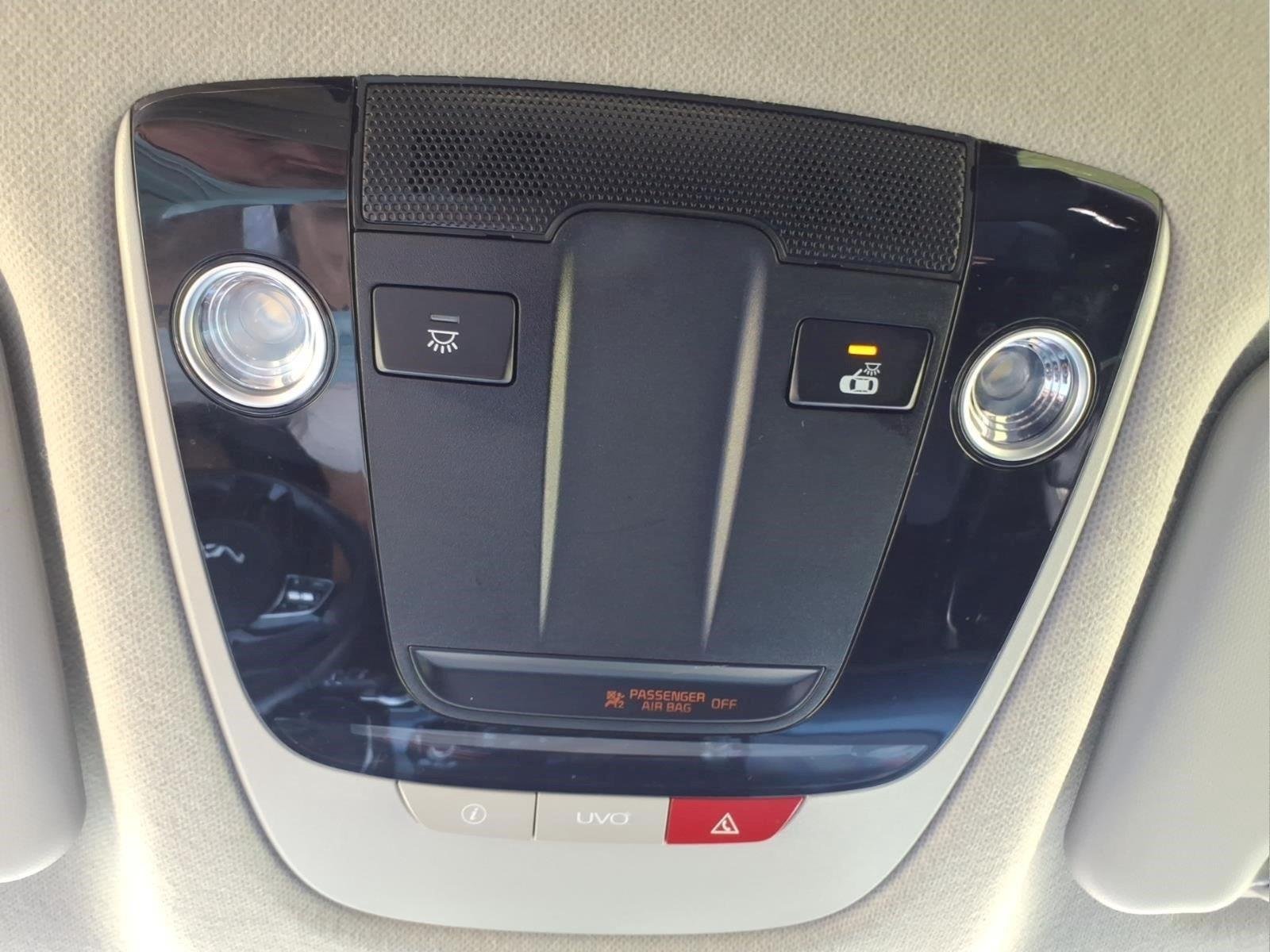 Used 2023 Mars Orange Kia Nightfall image 28