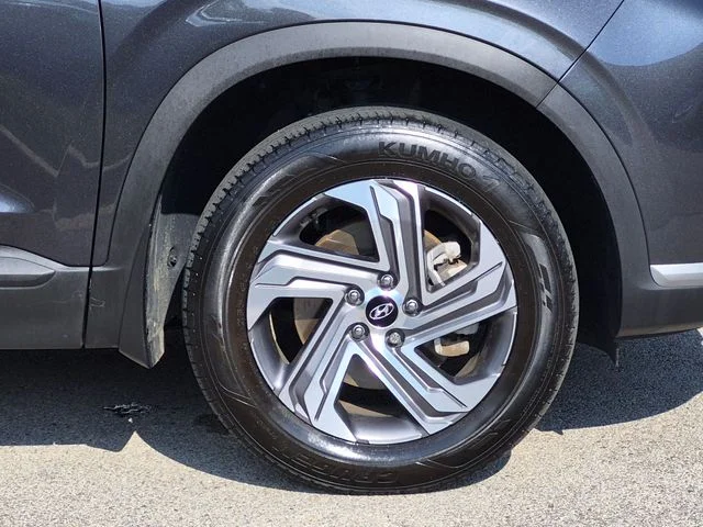 Certified Used 2023 Gray Hyundai SEL image 9