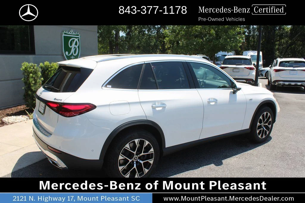 Certified Used 2025 Polar White Mercedes-Benz GLC 350e image 4
