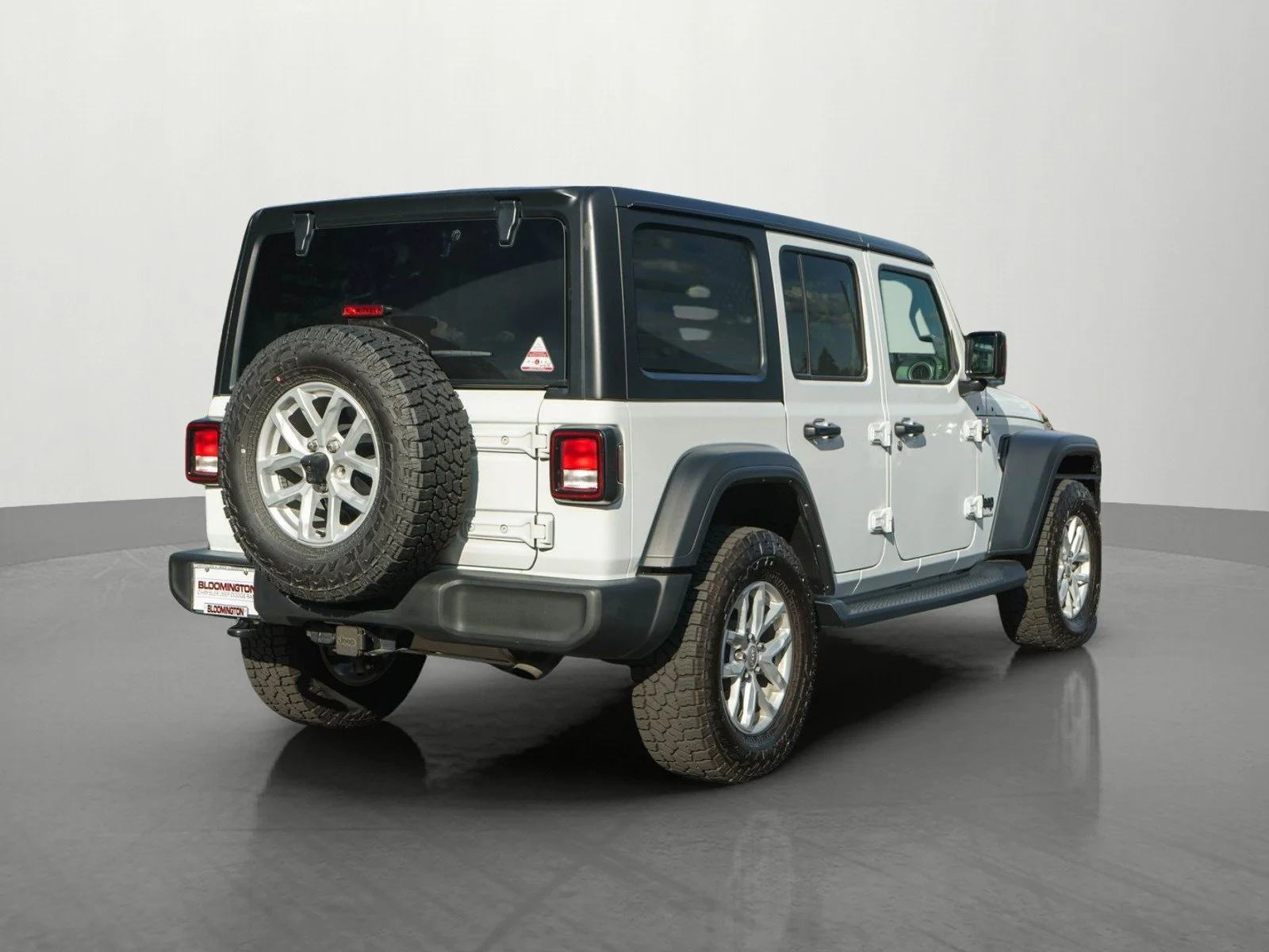 Used 2023 Bright White Clearcoat Jeep Sport S image 7