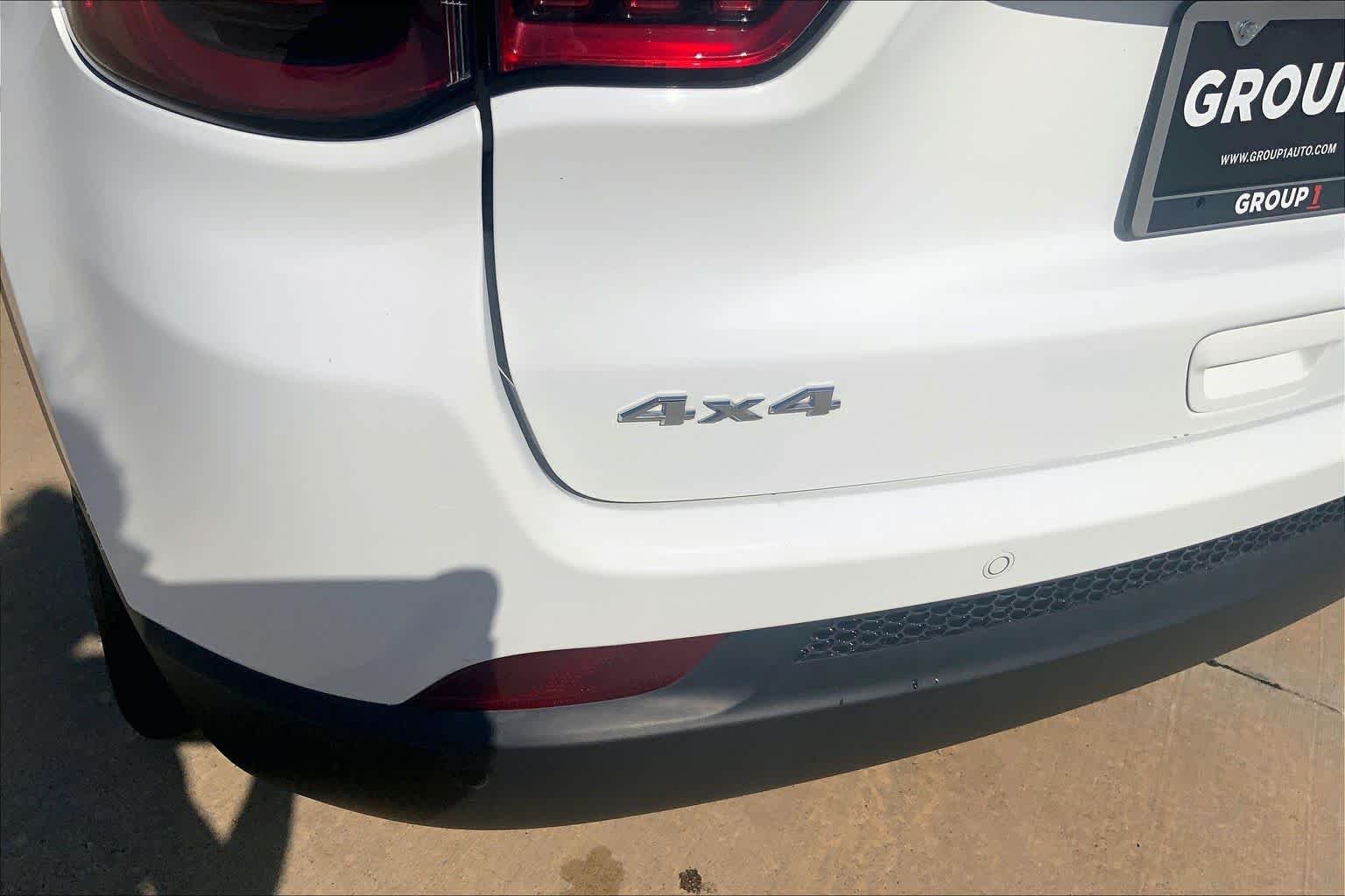 Used 2025 Bright White Clearcoat Jeep Limited image 30