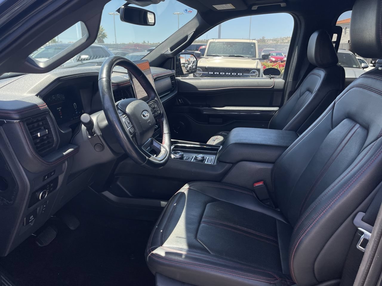 Used 2023 Blue Ford Limited image 18