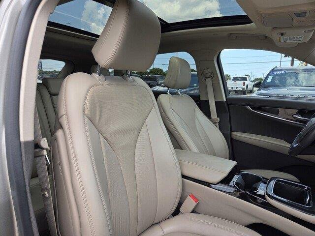Used 2023 Jewel Sandstone Metallic Premium Colorant Lincoln Reserve image 33