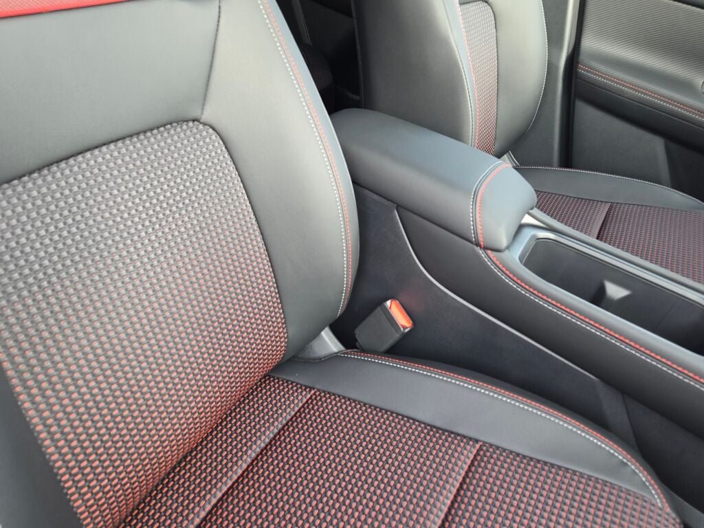 New 2026 Scarlet Ember Tintcoat Nissan SR image 7