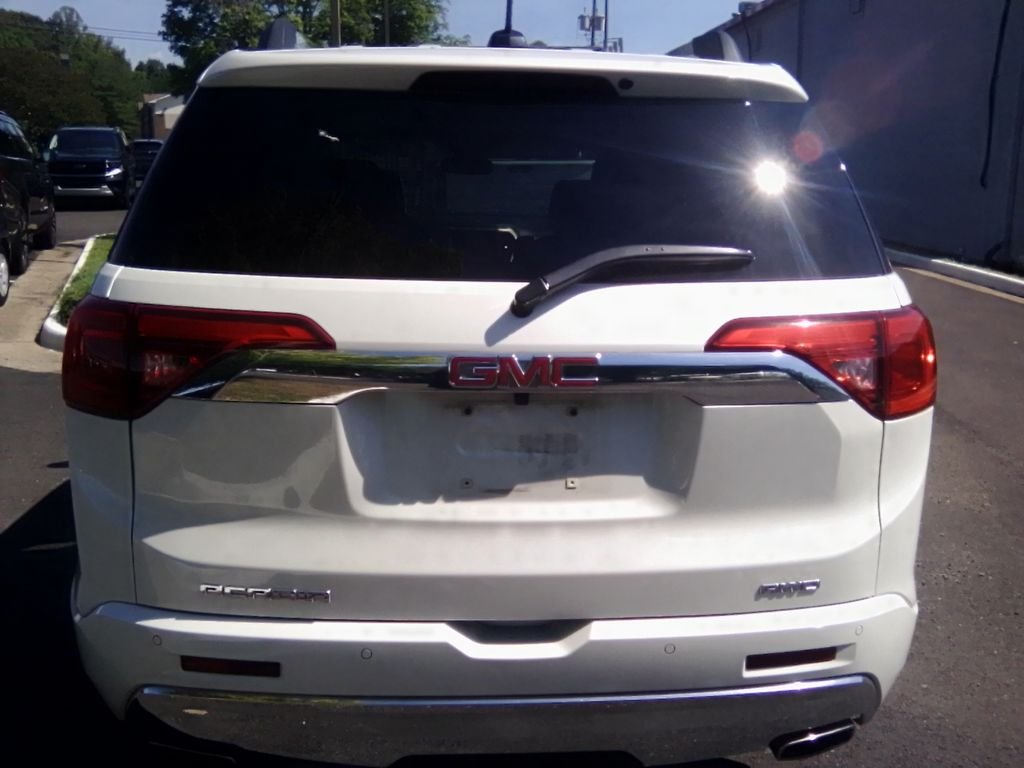 Used 2017 White GMC Denali image 6