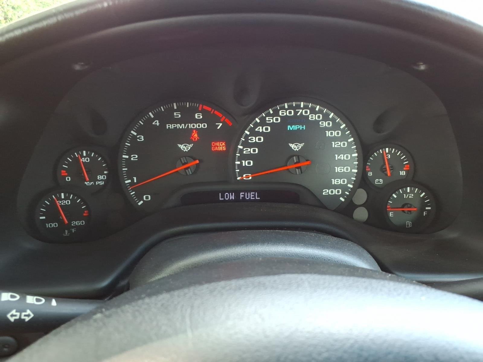 Used 1997 Arctic White Chevrolet  image 13