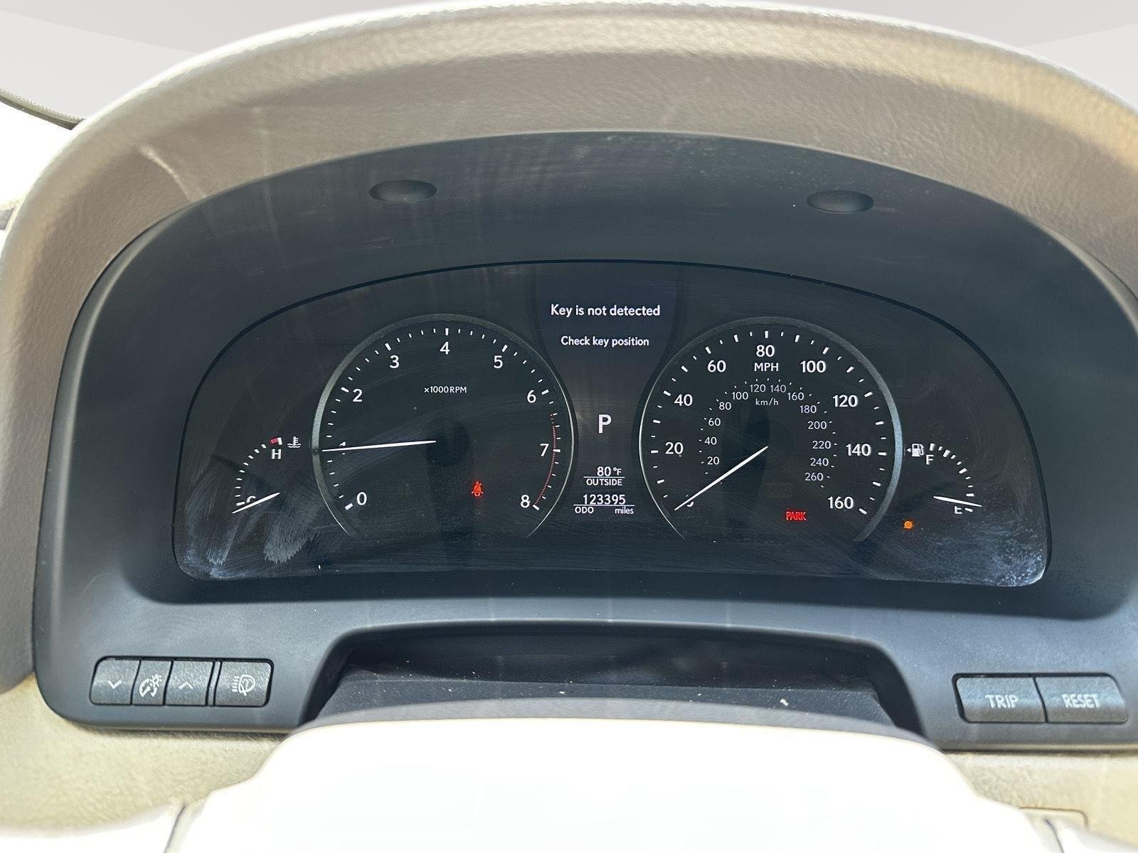 Used 2013 Satin Cashmere Metallic Lexus  image 13
